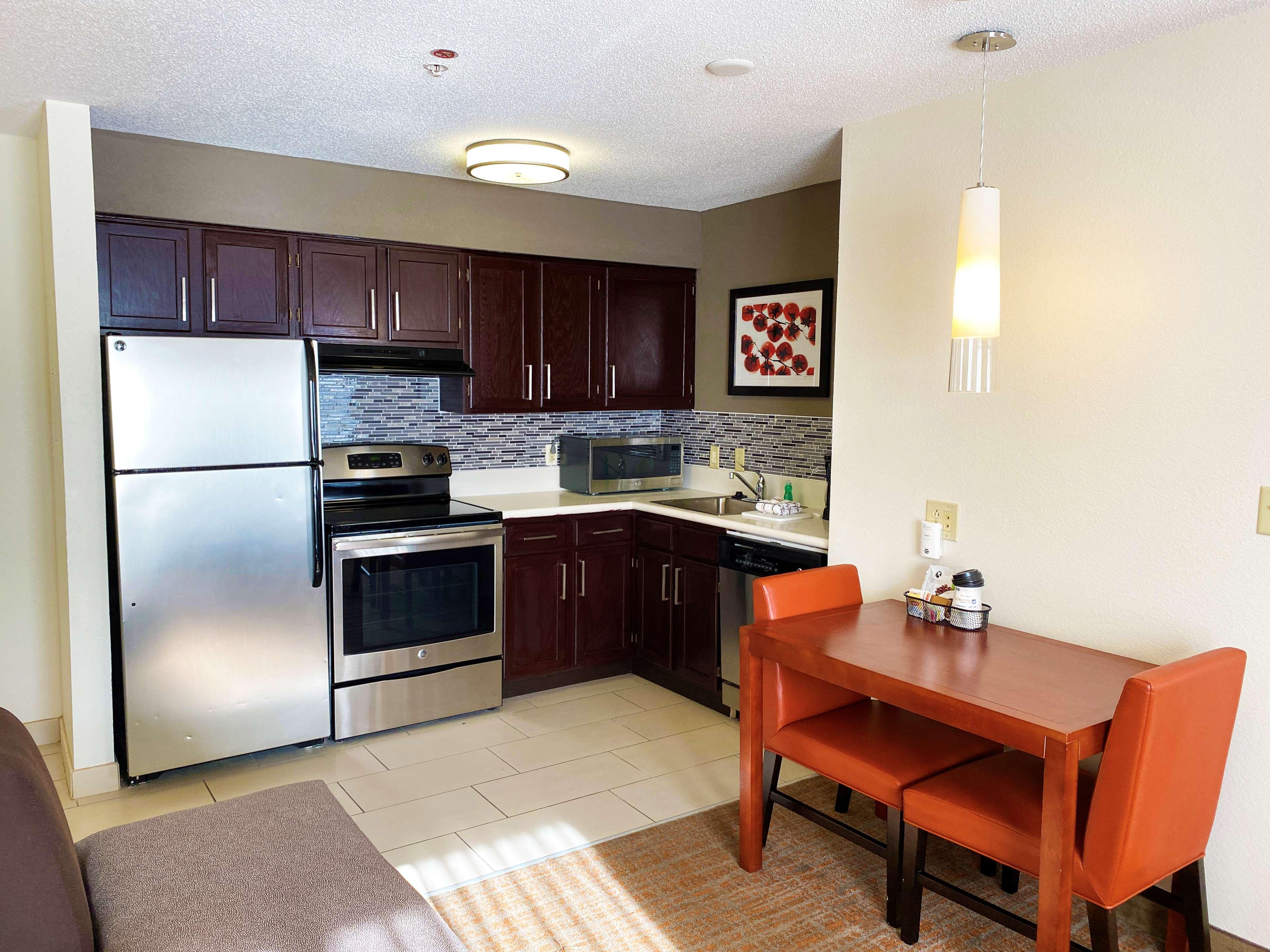 Worthington 3*